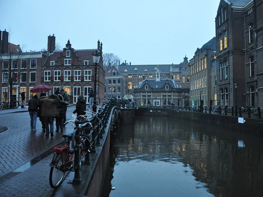 Studying in the Netherlands (2026): Tuition Rates, Student Housing & Monthly Budgets